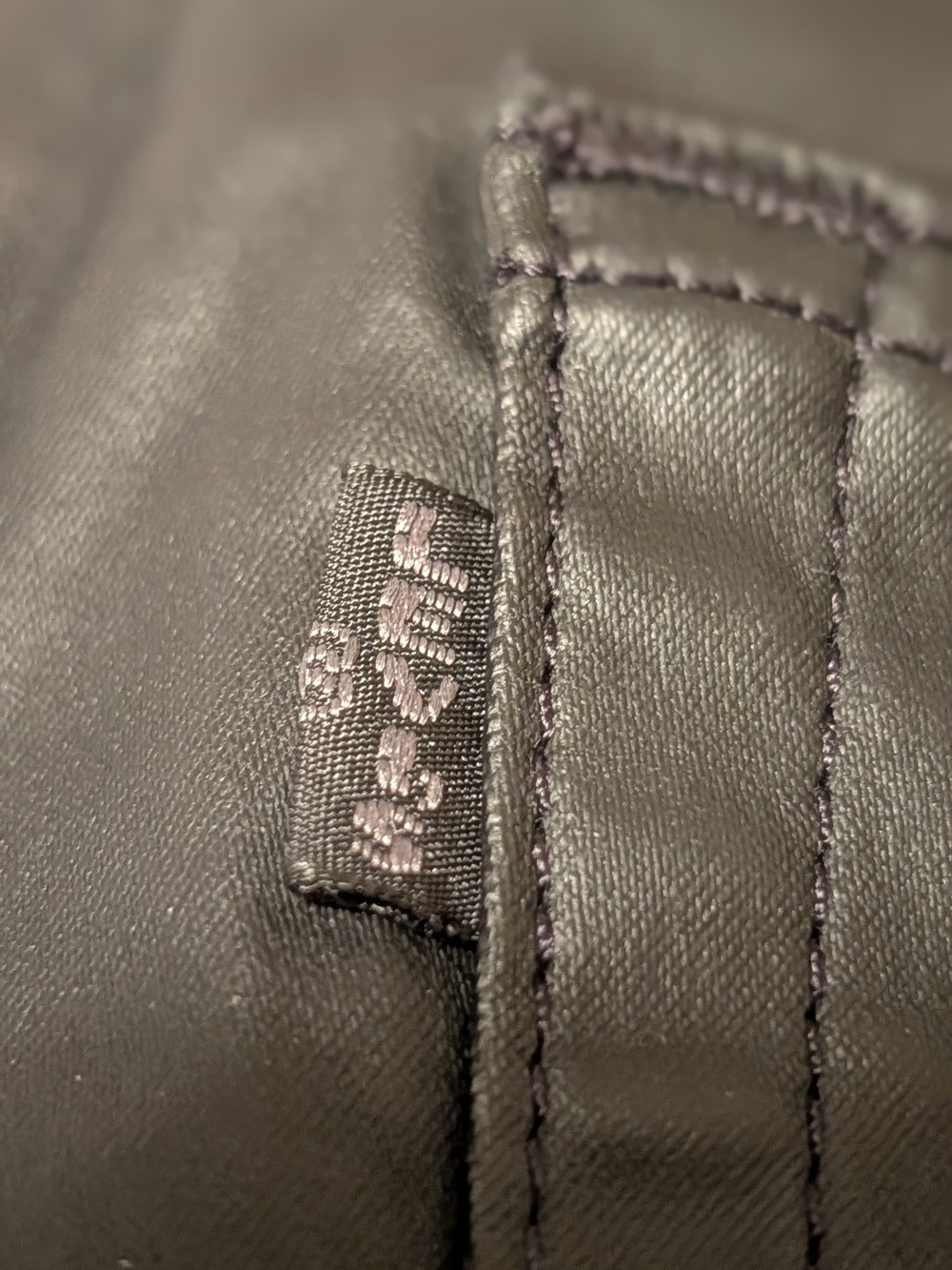 Levi's 724 Premium High Rise Straight Faux Leather Pants in Black 29x32 NWOT - Picture 15 of 16